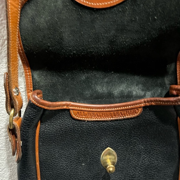 Vintage 1970s Dooney & Bourke Cavalry Spectator Leather Bucket Crossbody Bag - Picture 10 of 16